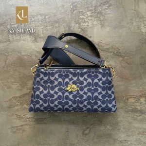 کیف‌ کوچ دوزیپ سورمه ای